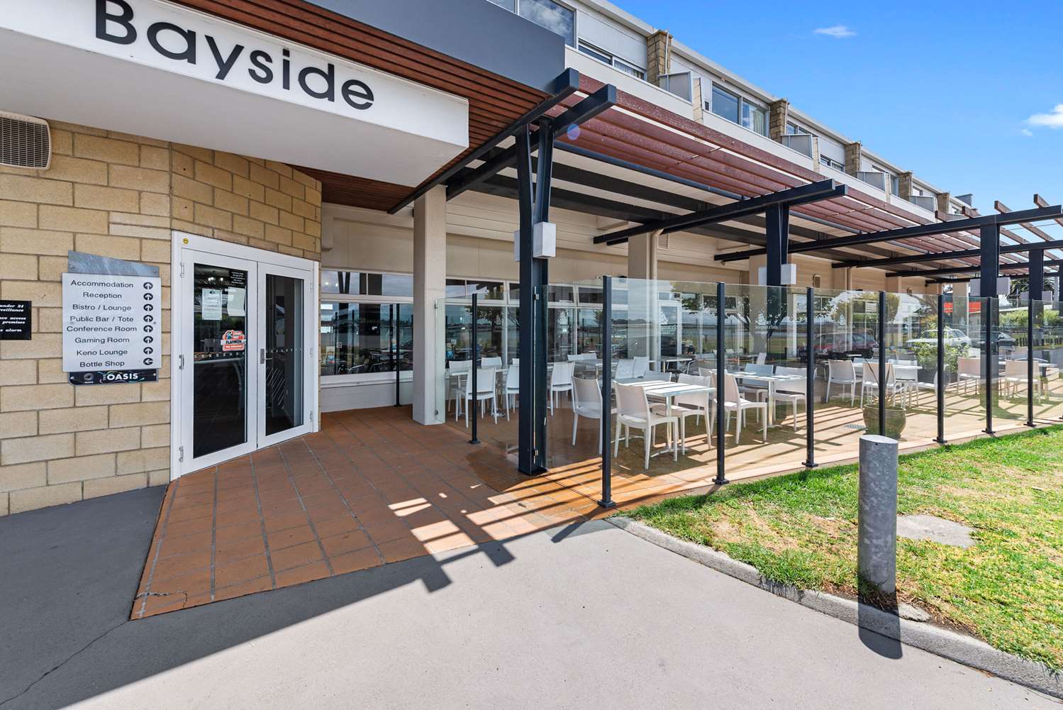 Bayside Inn 2/41