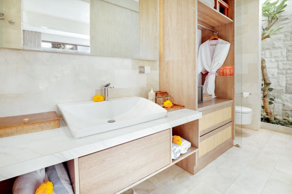 La Vie Villa Seminyak by Ini Vie Hospitality 24/74