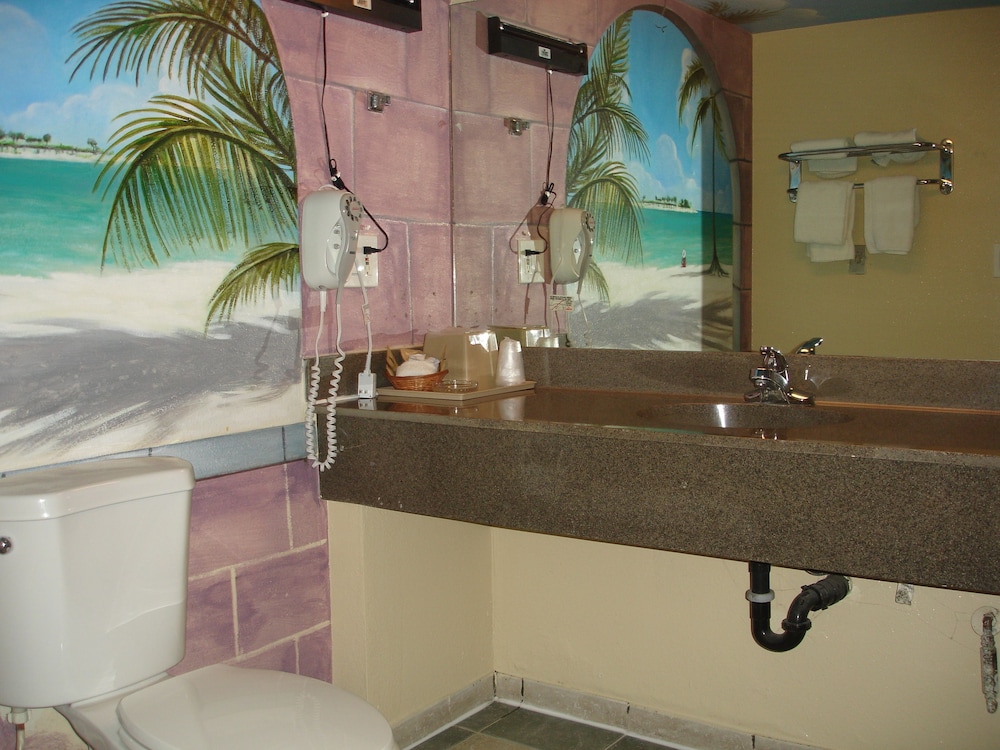 Rivera Motel 14/26