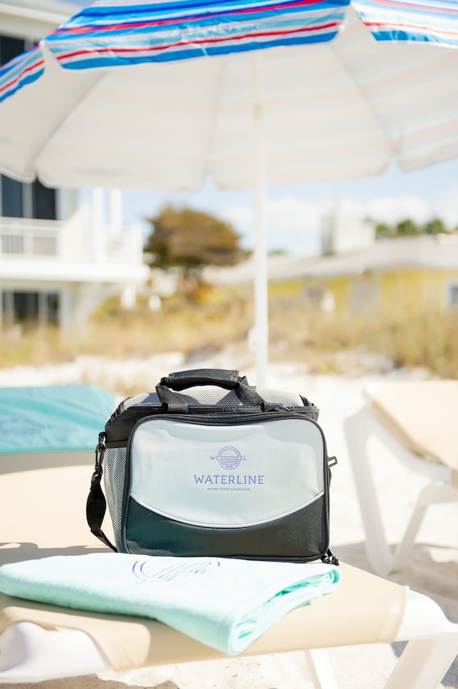 Autograph Collection Waterline Marina Resort & Beach Club 20/50
