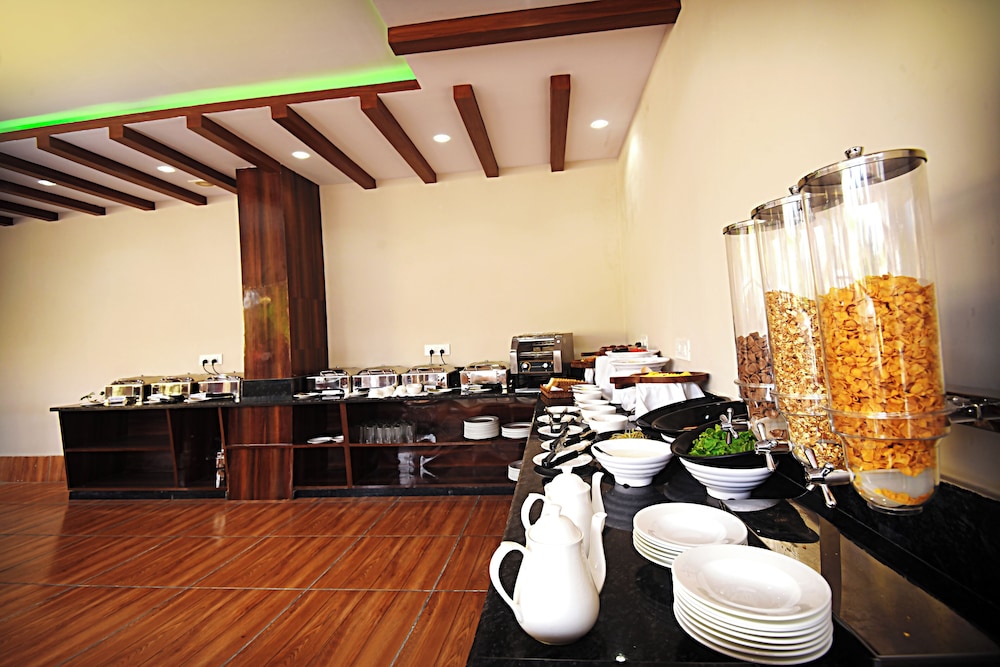 Divine Kathmandu Hotel 35/45