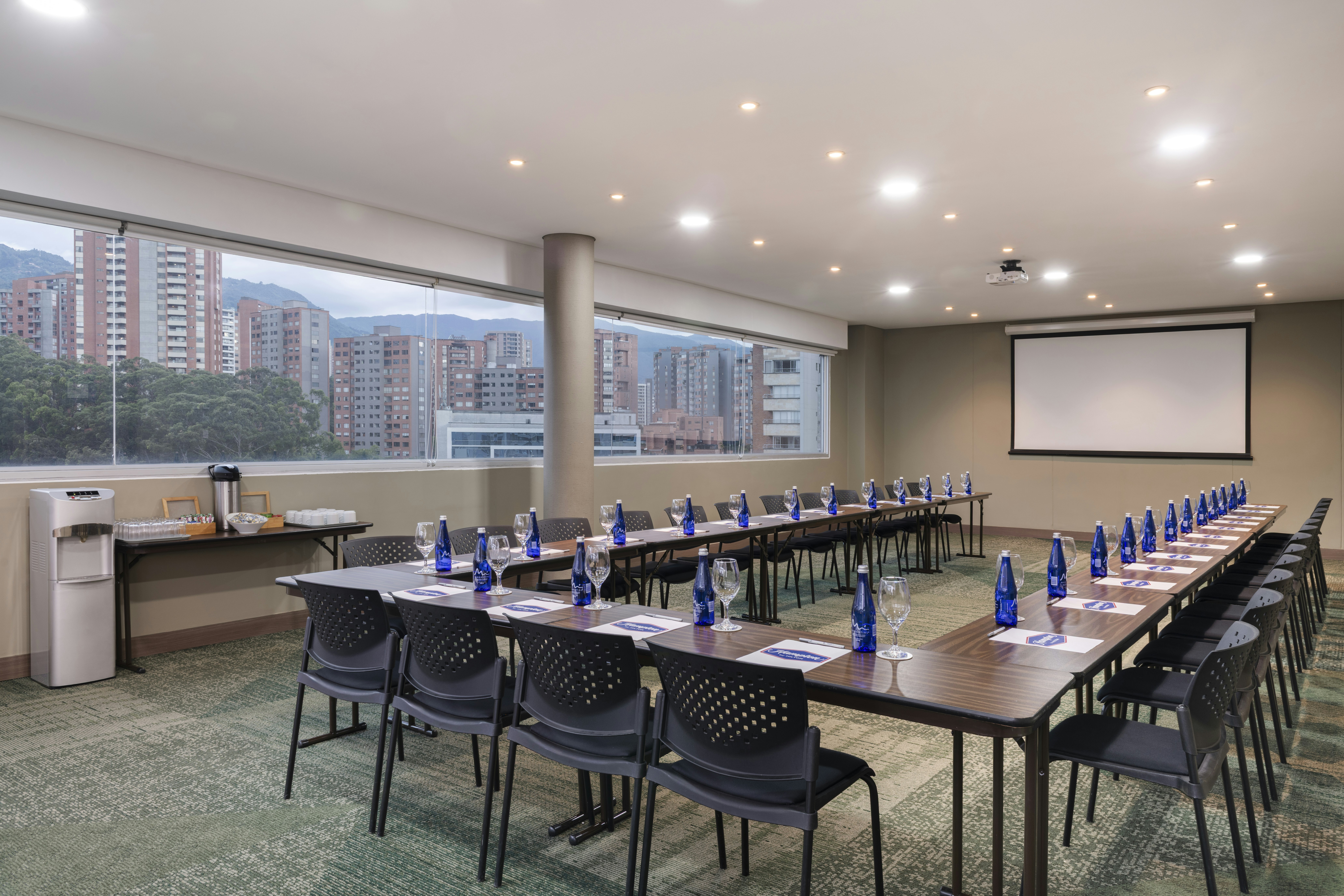 Hampton by Hilton Medellin 15/16