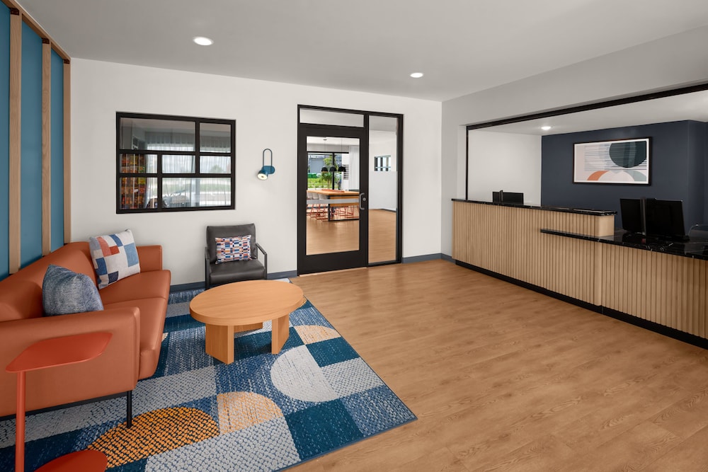 StudioRes by Marriott Fort Myers Airport 14/21