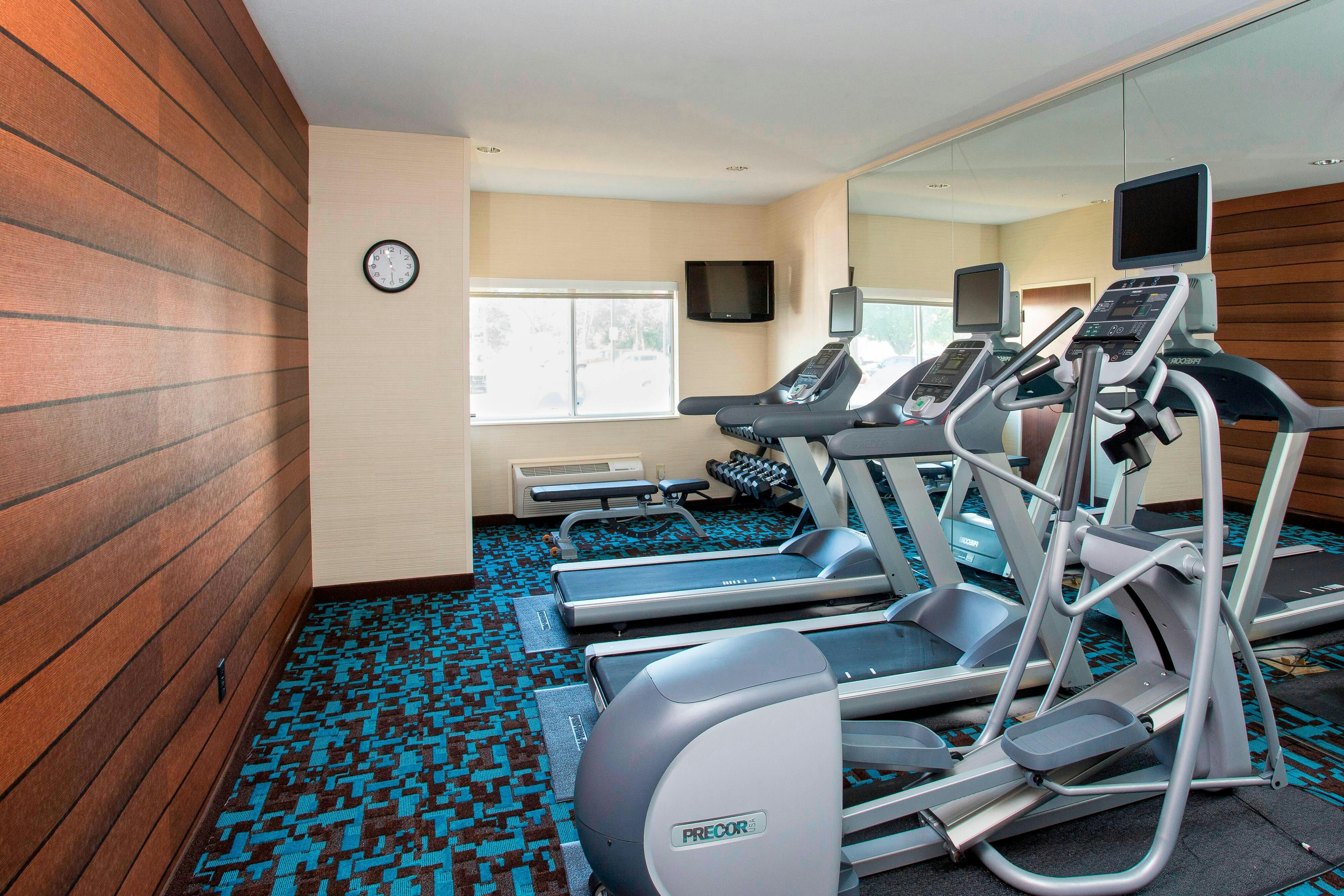 Fairfield Inn Terre Haute 4/7
