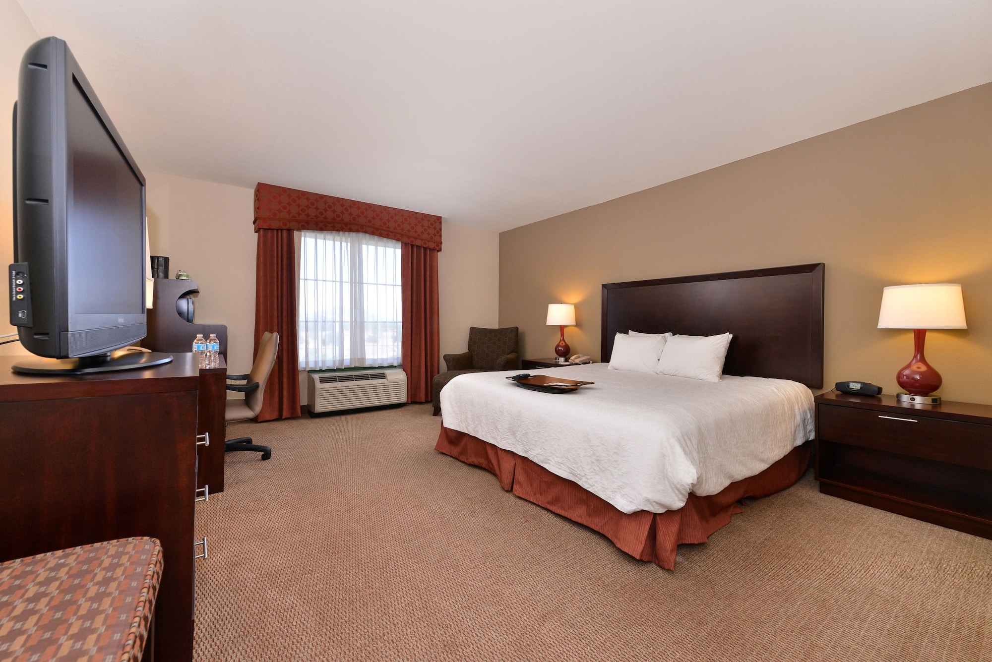 جناح بسرير كينج، Hampton Inn & Suites Phoenix/Gilbert 2/7