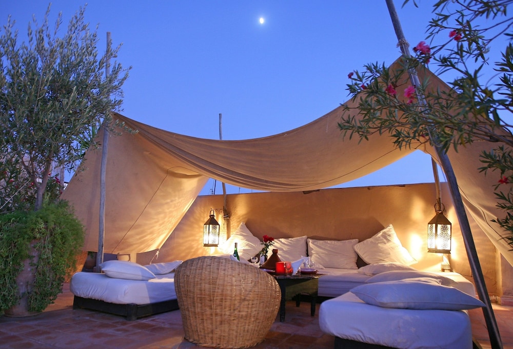 Riad O2 15/50