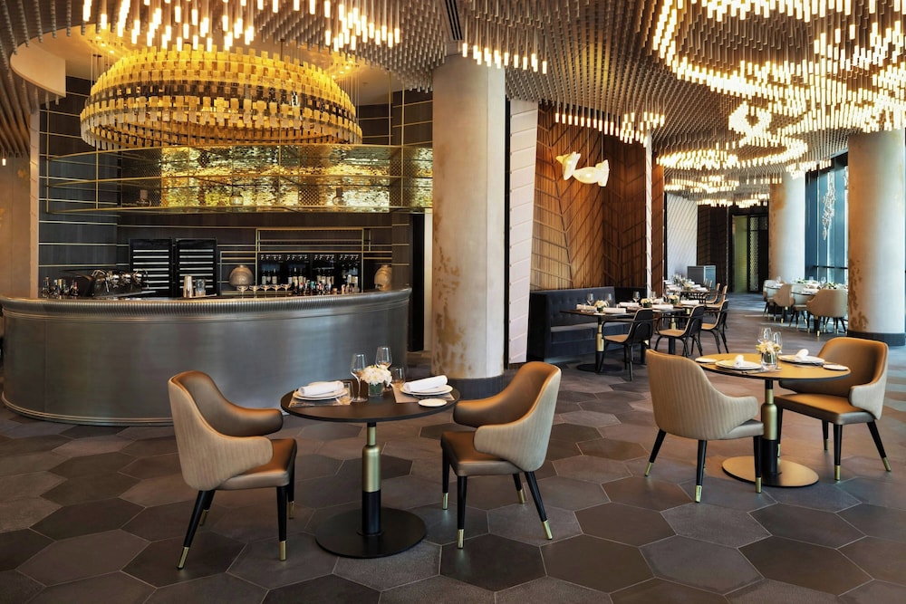 Paragraph Freedom Square, a Luxury Collection Hotel, Tbilisi 36/50