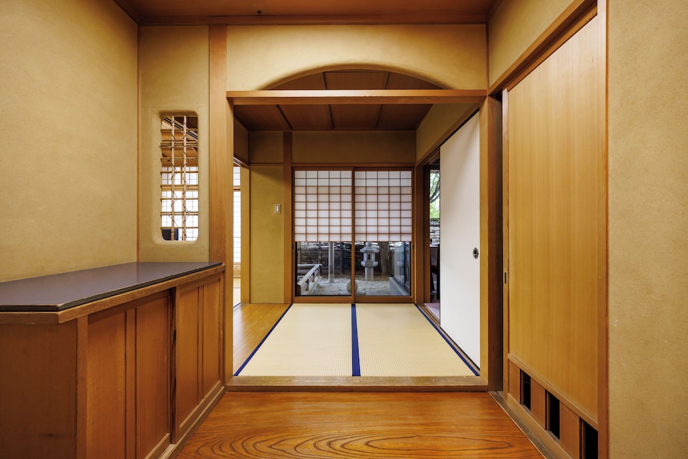 Shikitei 4/50
