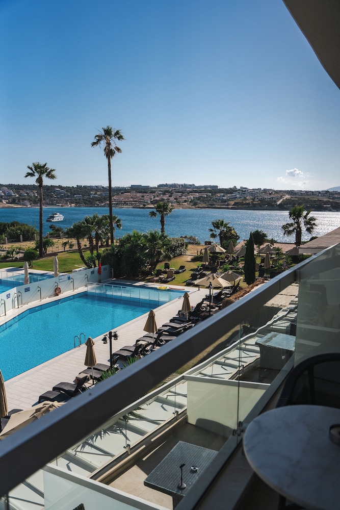 La Quinta By Wyndham Cesme 55/58
