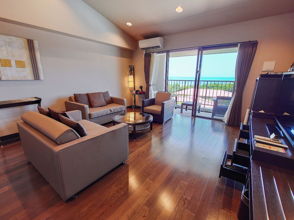 Grandvrio Resort Ishigakijima Oceans Wing Hotel 33/50