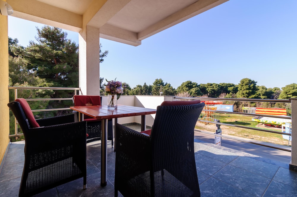 Villa Irena 35/50