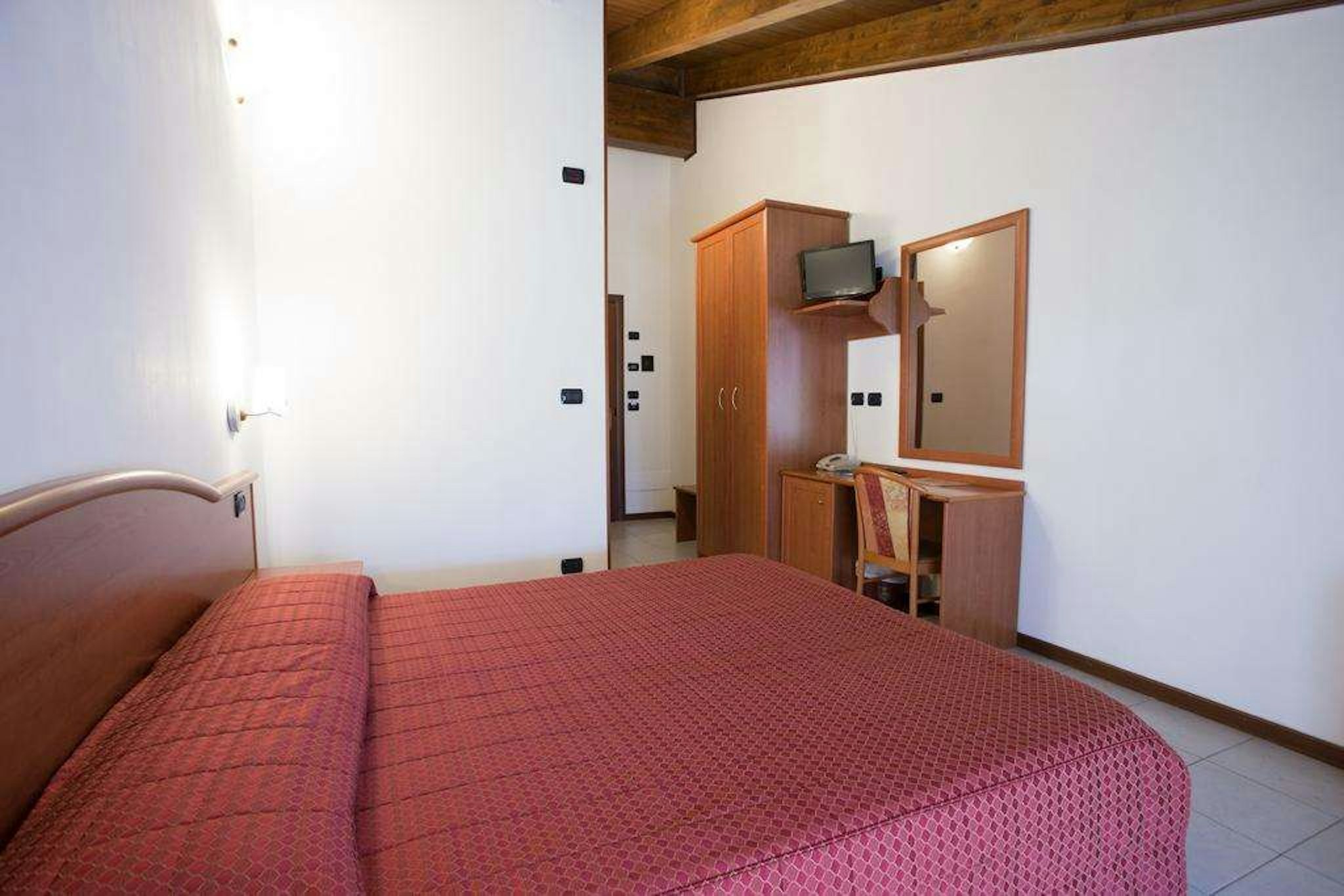 Vald Hotel 23/68