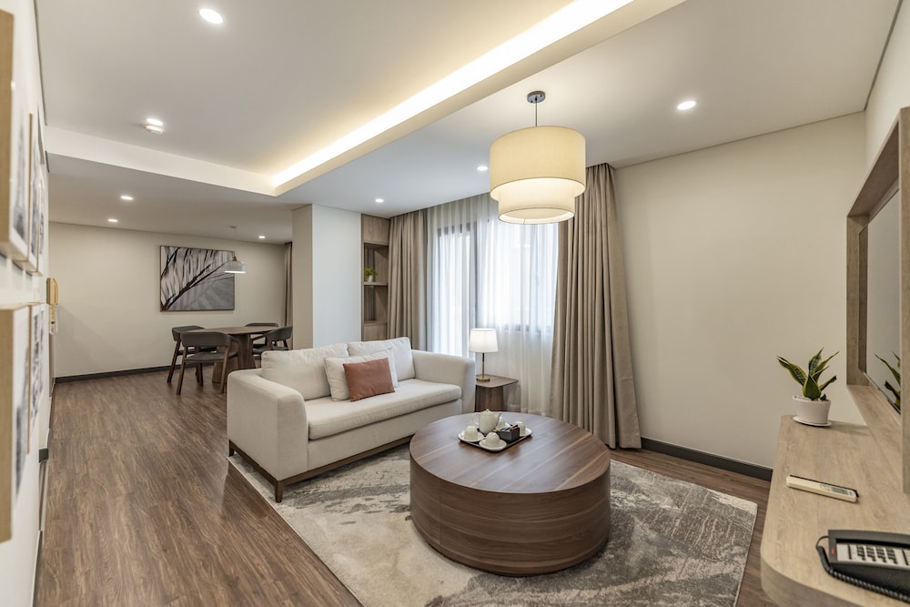 Garden View Court Serviced Apartments 34/50