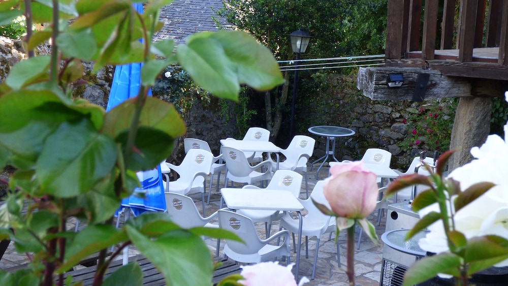 La Posada De Pedrazales 23/27