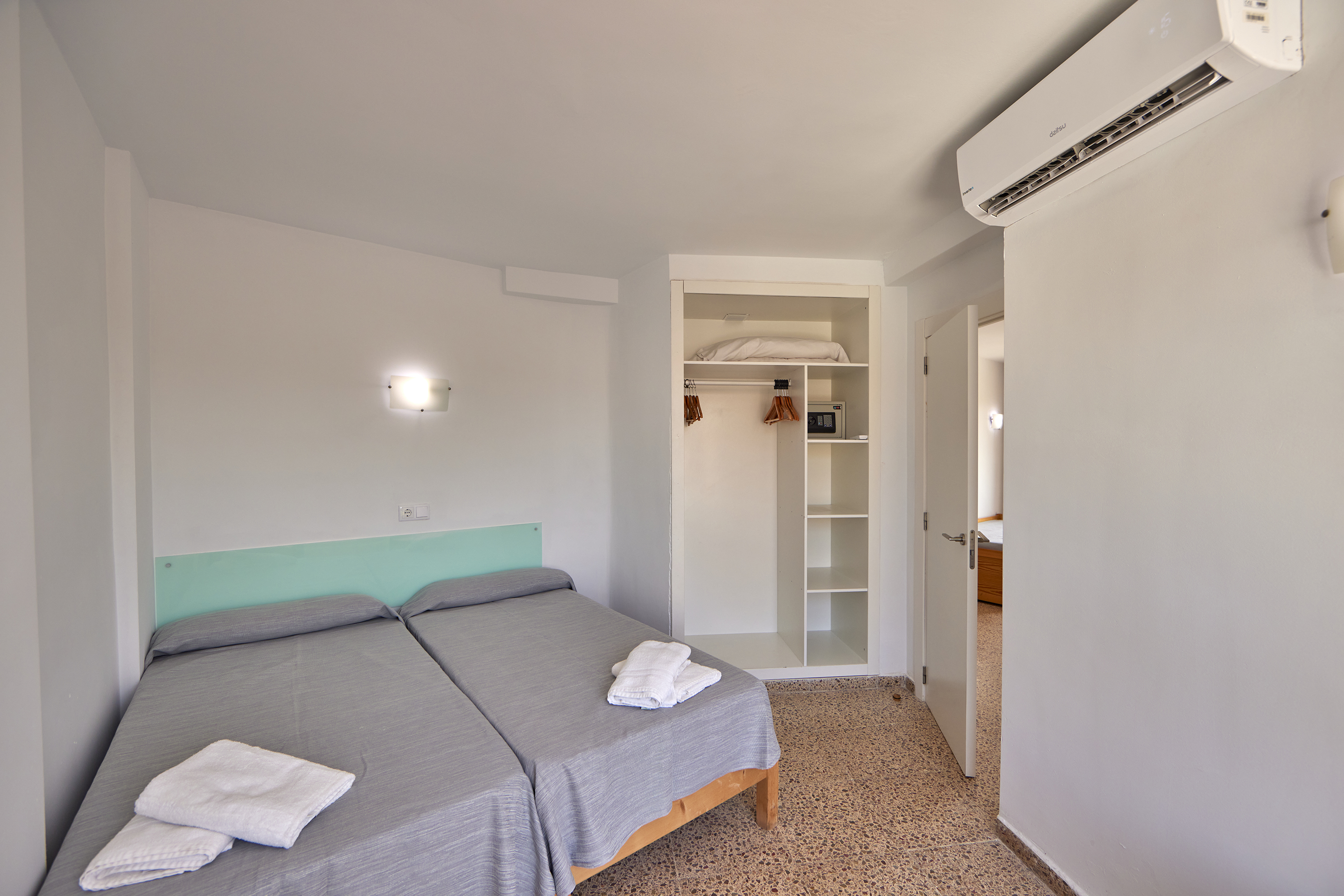 Magalluf Playa Apartments - Adults Only 15/50