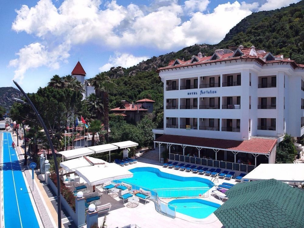 Portofino Hotel 2/50