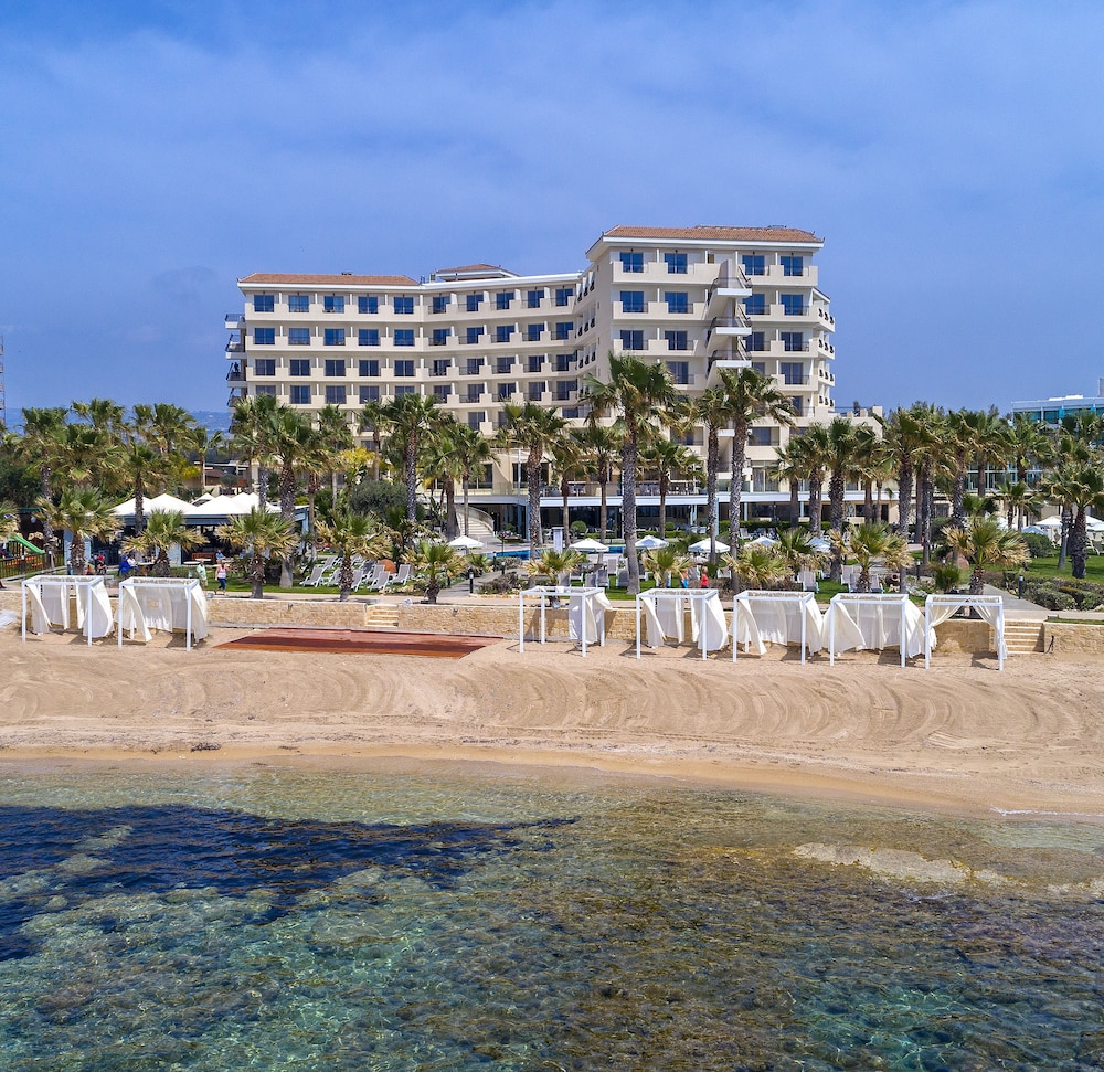 Aquamare Beach Hotel & Spa 55/61