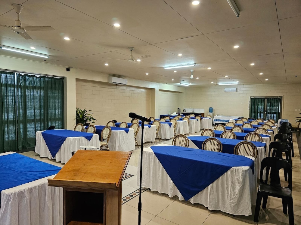 Hotel Millenia Samoa 37/50