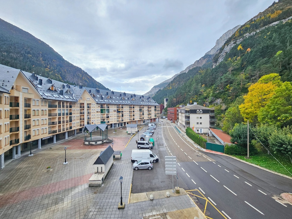 CANFRANC APARTAMENTOS 3000 36/50
