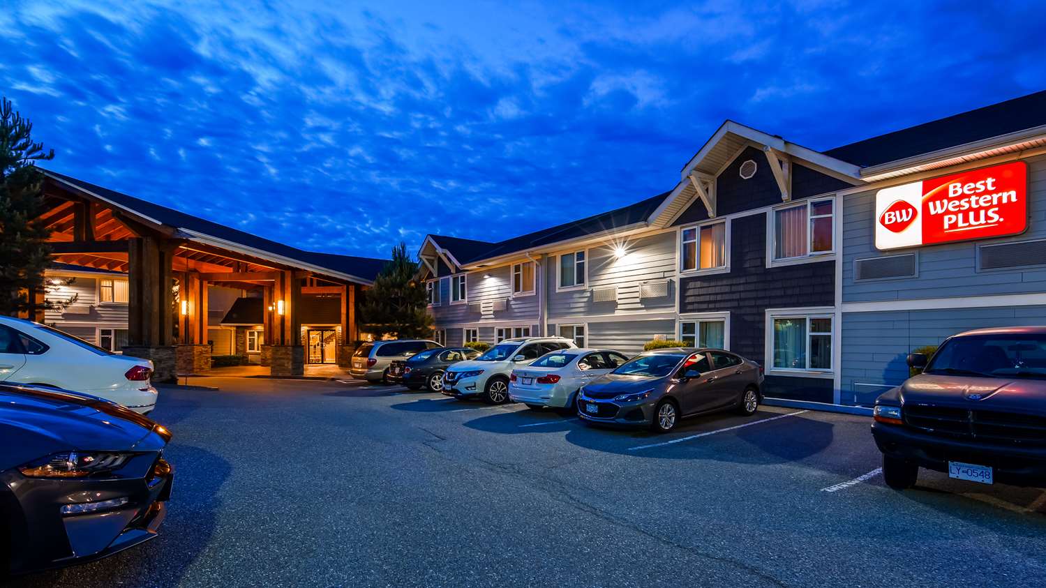 Best Western Plus Country Meadows Inn 27/28