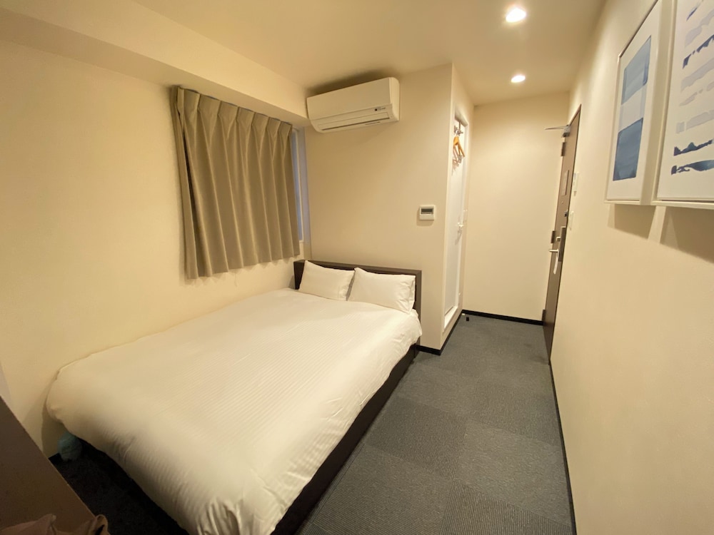 COMFORT, DOUBLE BED, CITY VIEW