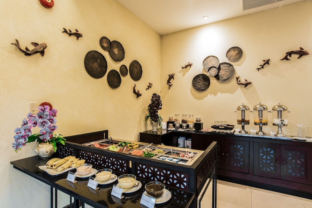 De Chai Colonial Hotel & Spa 9/77