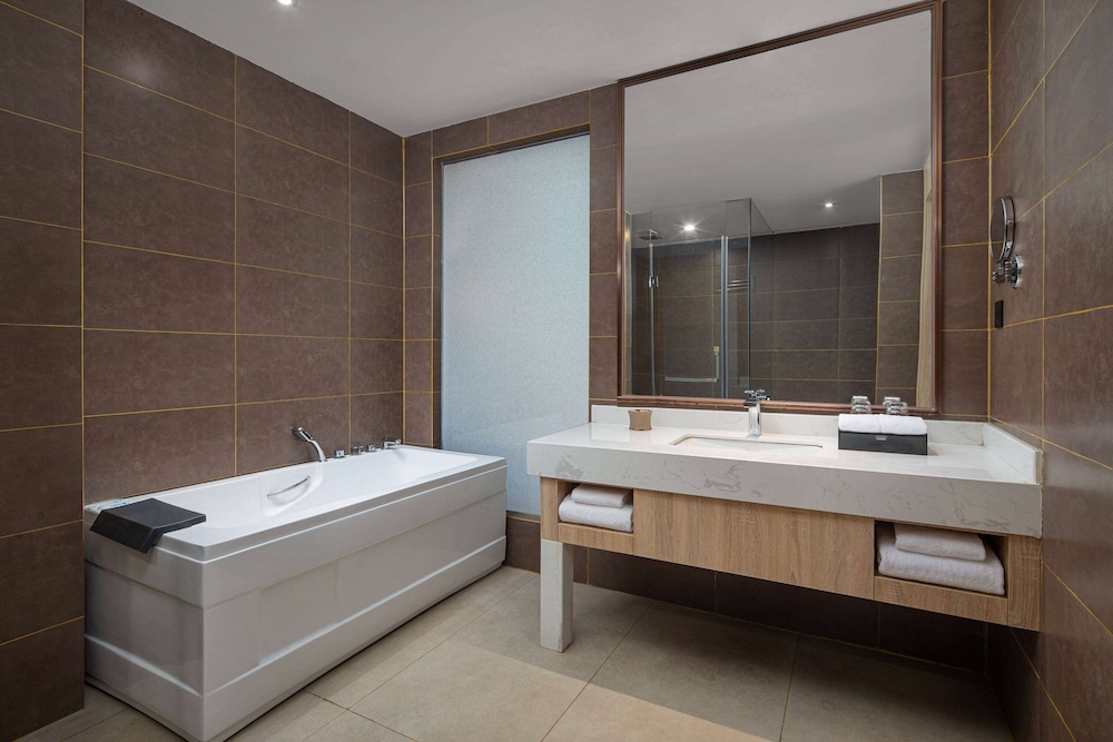 Microtel by Wyndham Changsha Yuhua 35/35