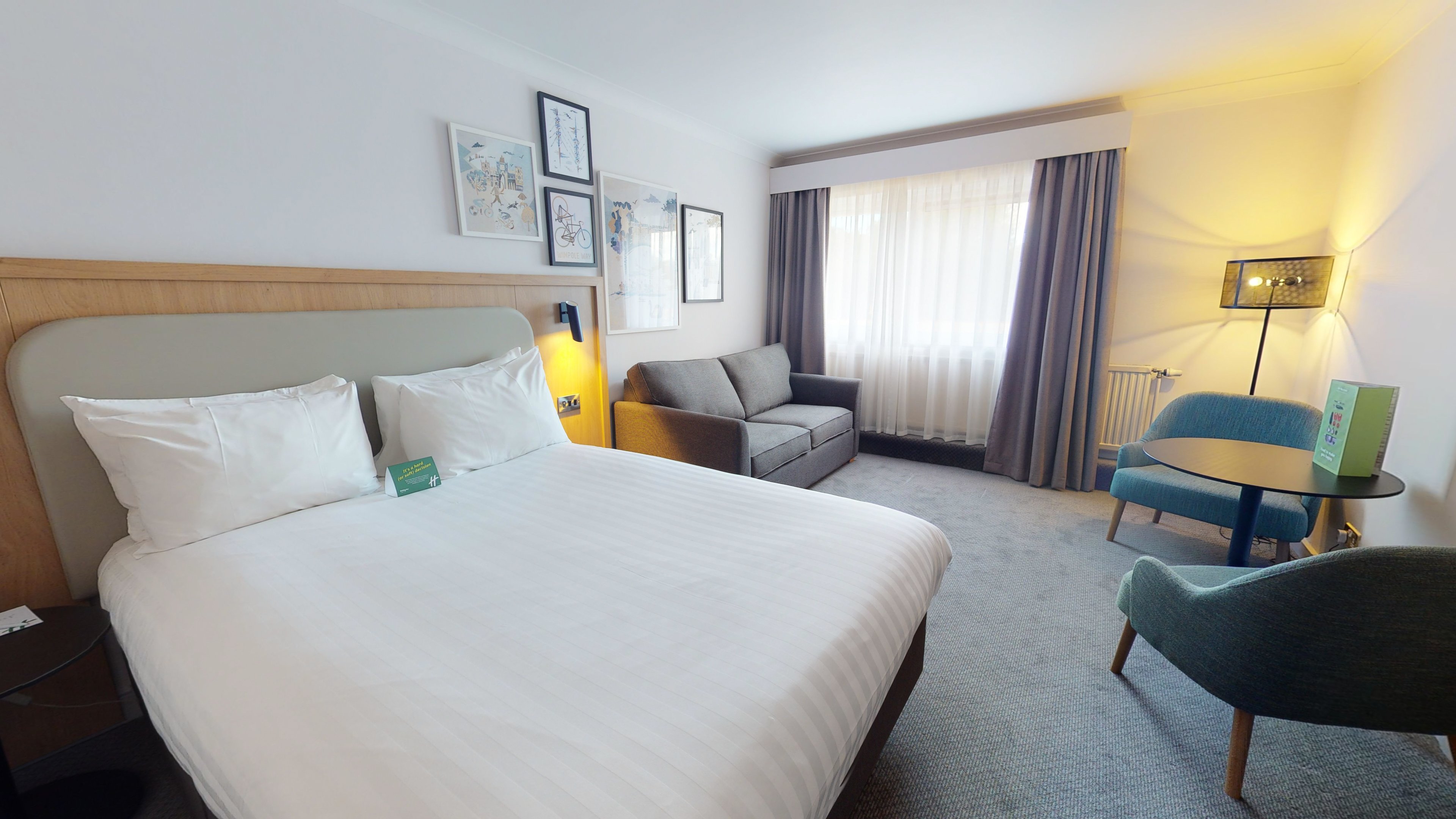 HOLIDAY INN LONDON HEATHROW M4J4 18/62