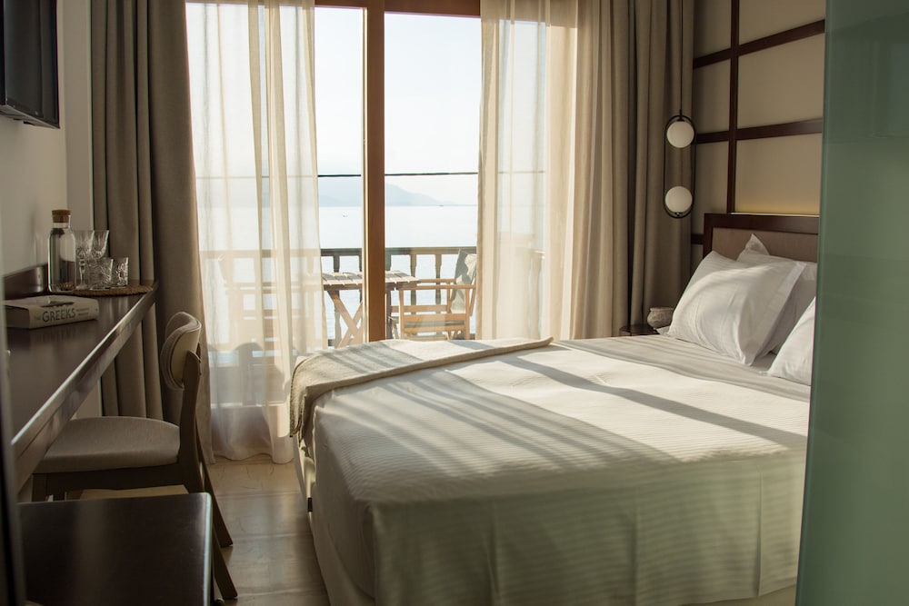 Sunrise Hotel 22/62