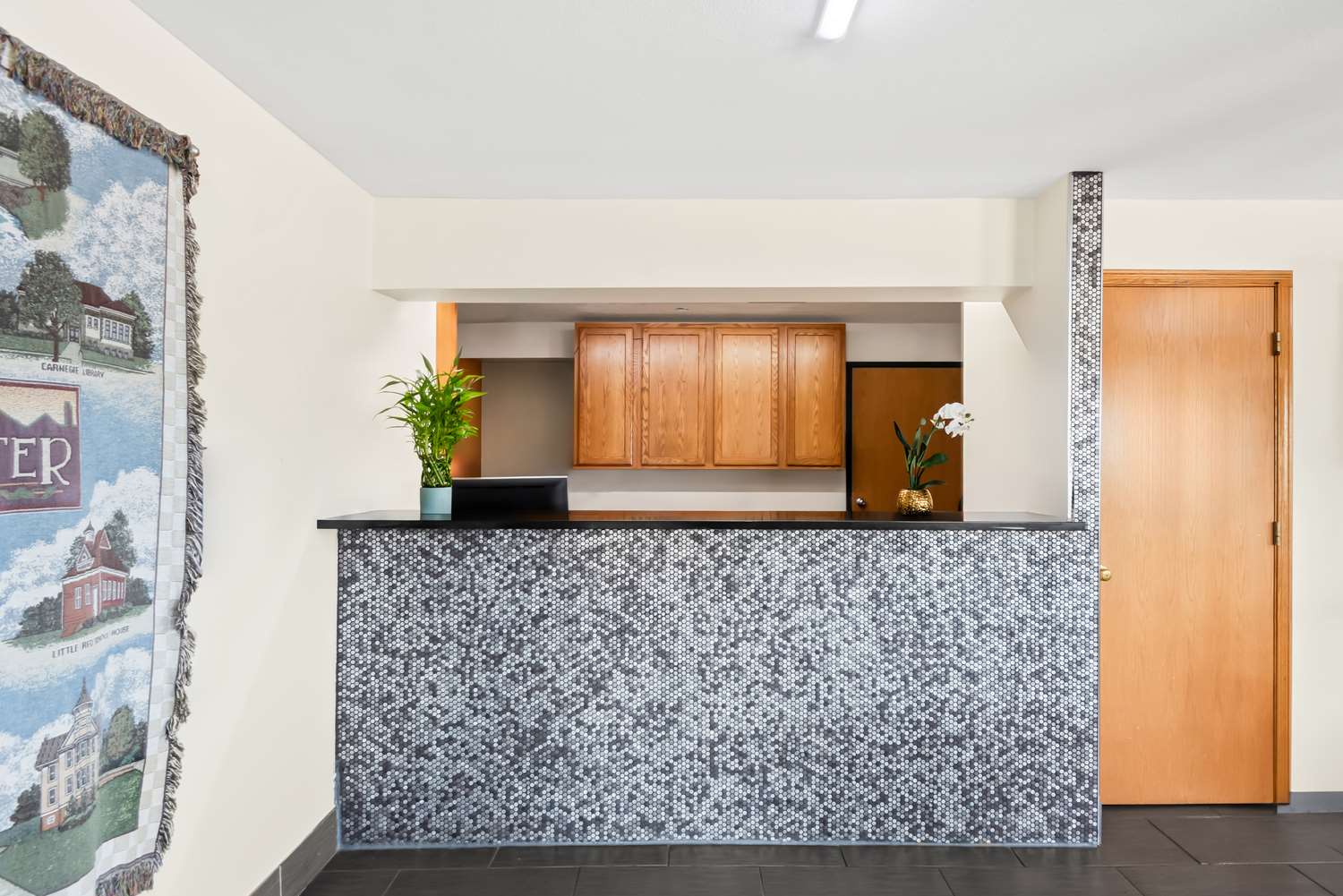 Surestay Hotel By Best Western Manchester 4/25