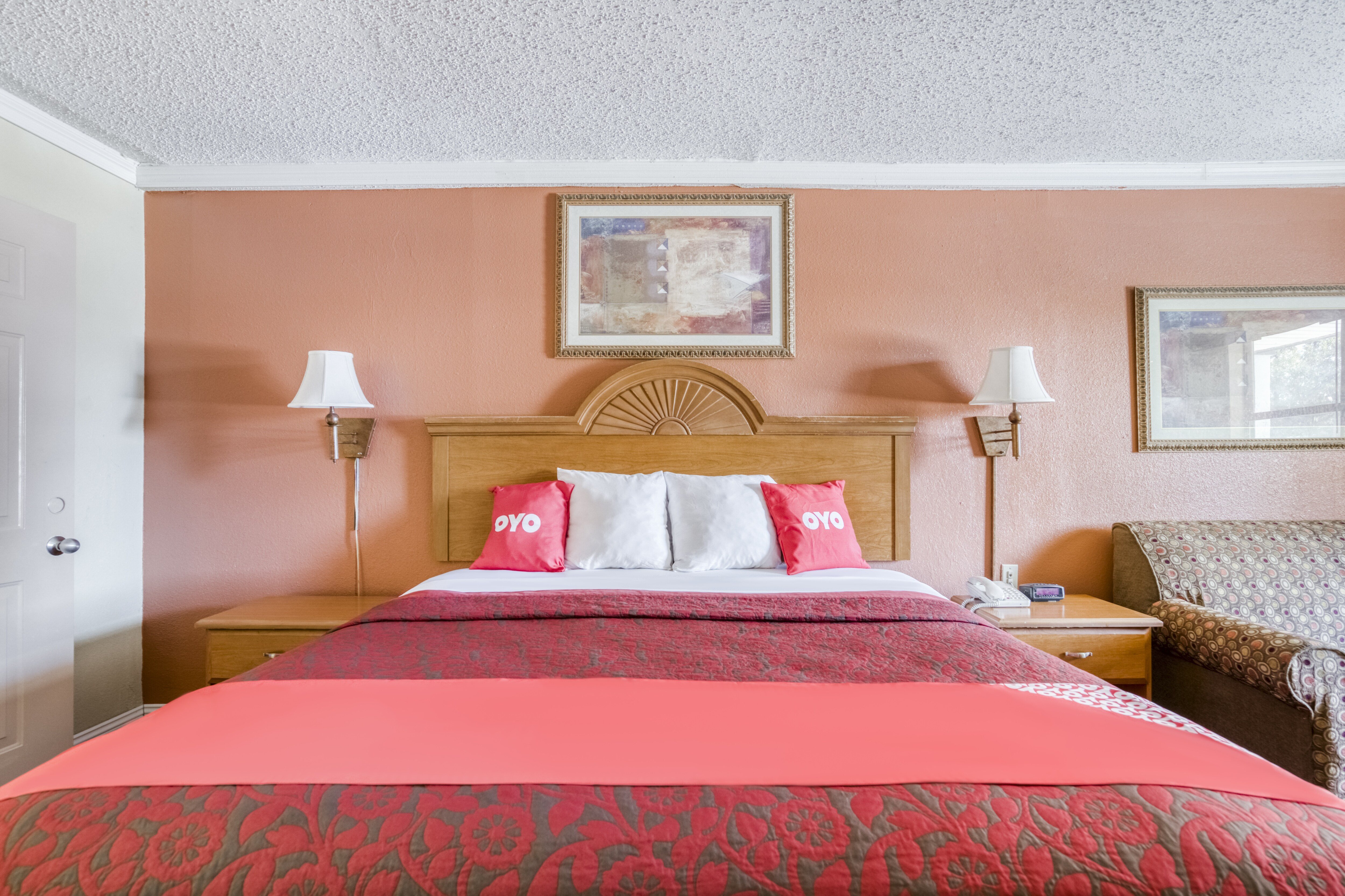 Hotel Pineville LA Hwy 165 32/49