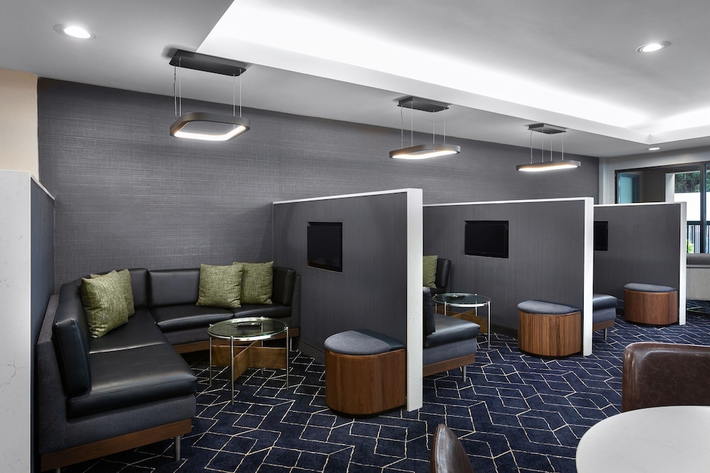 Courtyard By Marriott Winston-Salem Hanes Mall 59/66