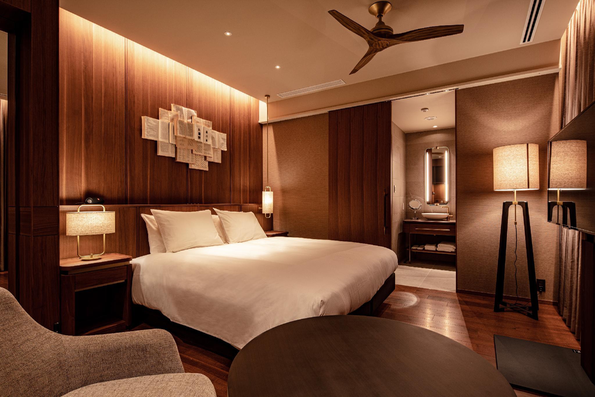 Episode 2, Executive, Double Bed, Executive Lounge Access