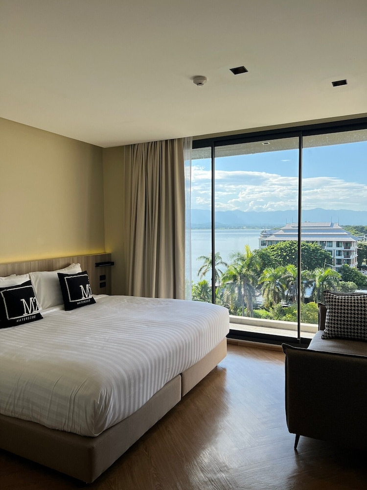 M2 Hotel Waterside 6/24