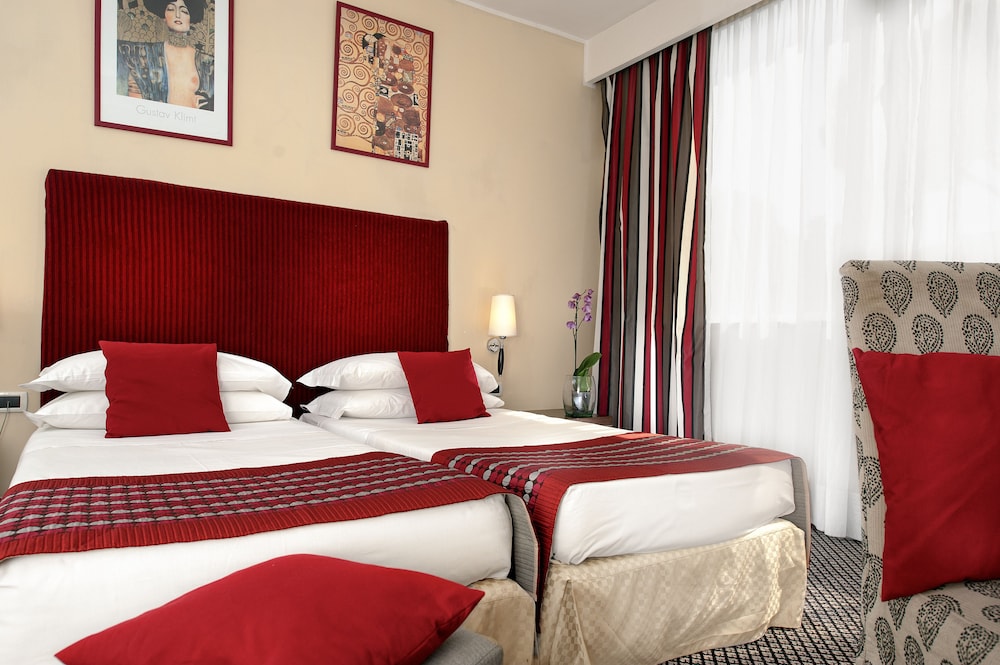 Cardinal Hotel St Peter 12/54