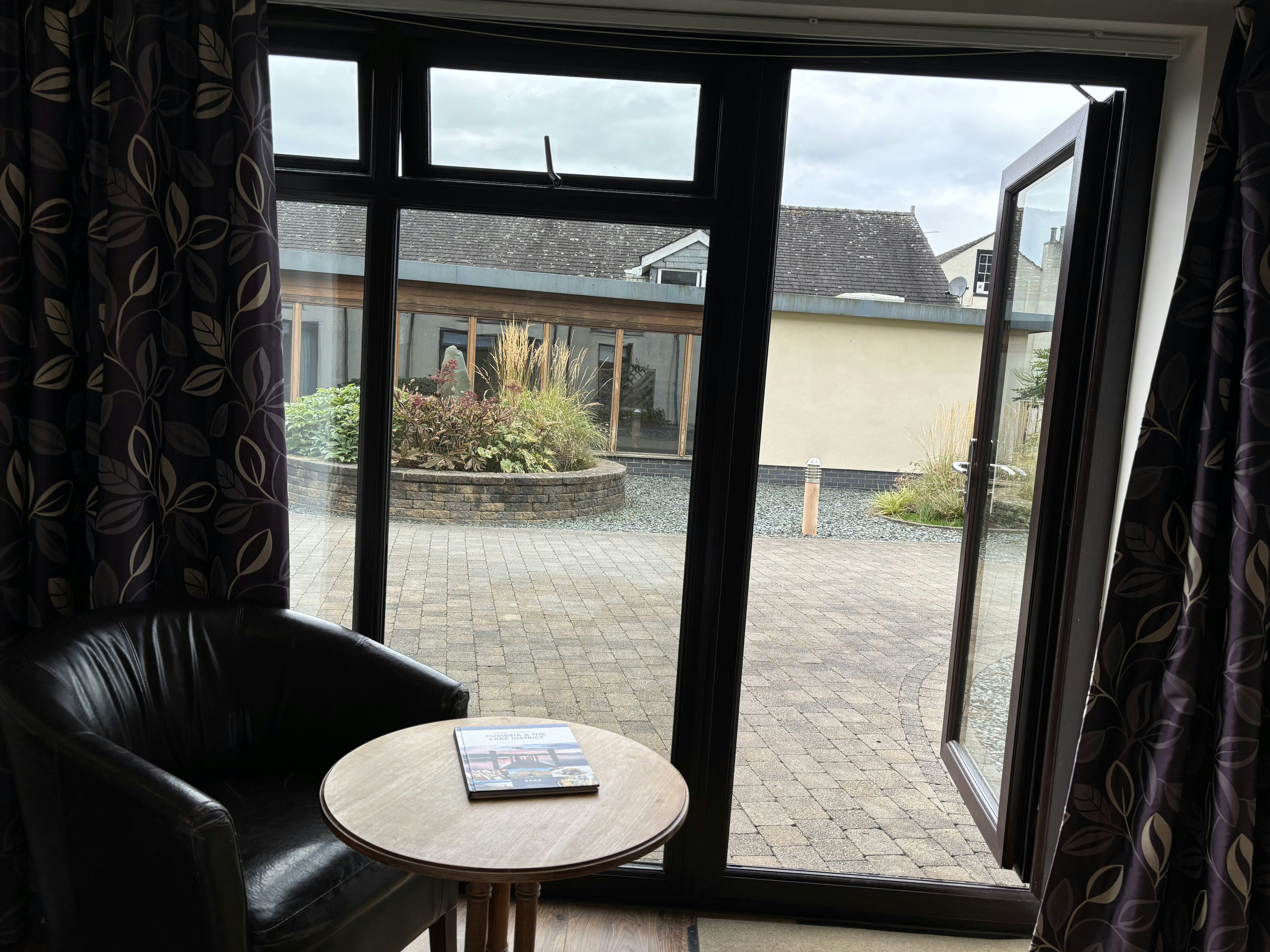Lake District Castle Inn 37/50