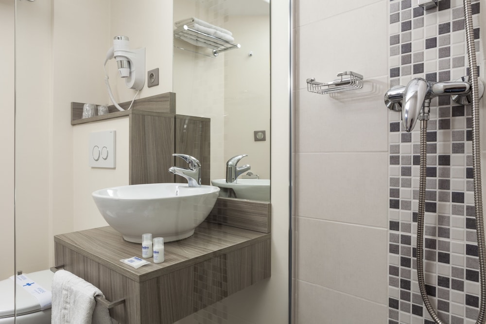 Hotel Balladins Foix 12/60