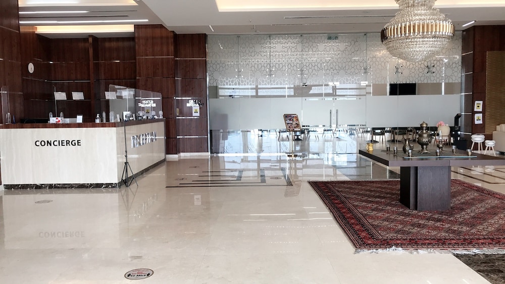 Grand Tourist Hotel 9/50