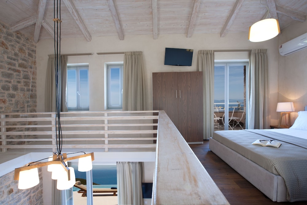 Ionian Horizon Villas 16/56