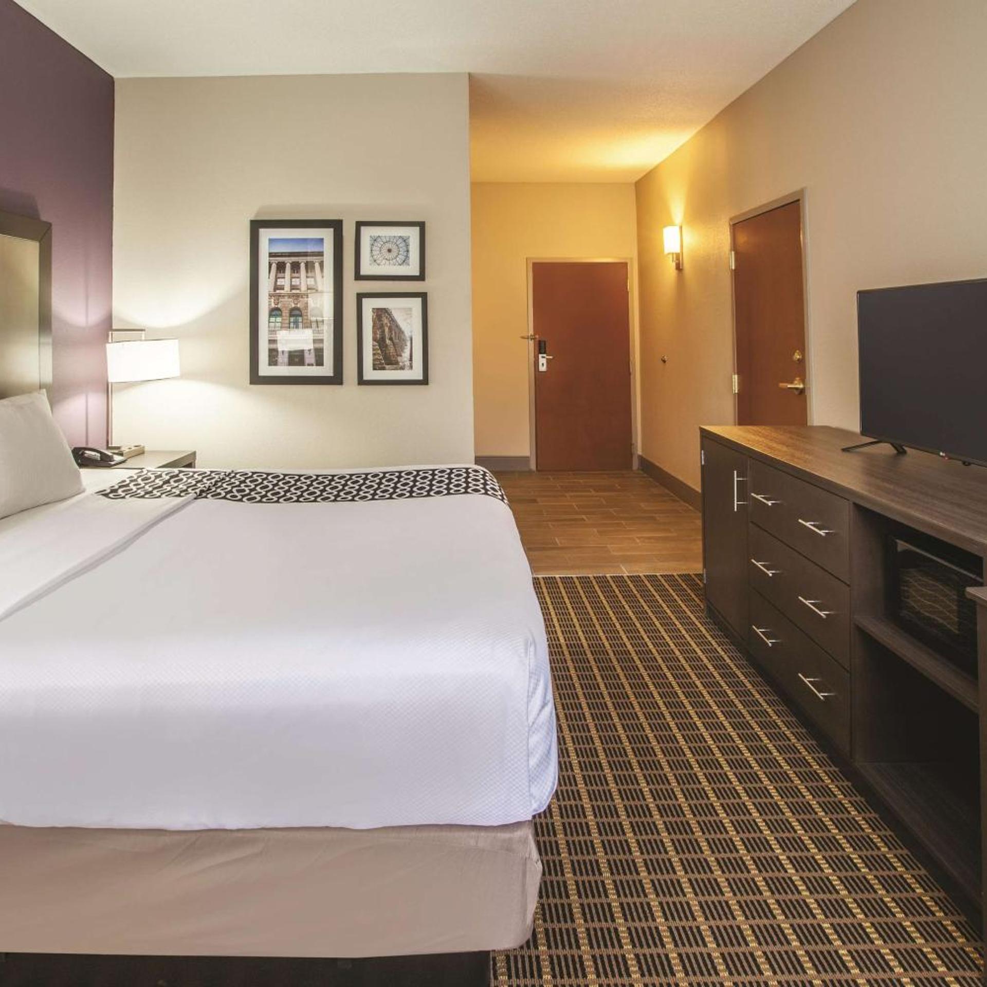 Executive, King Bed