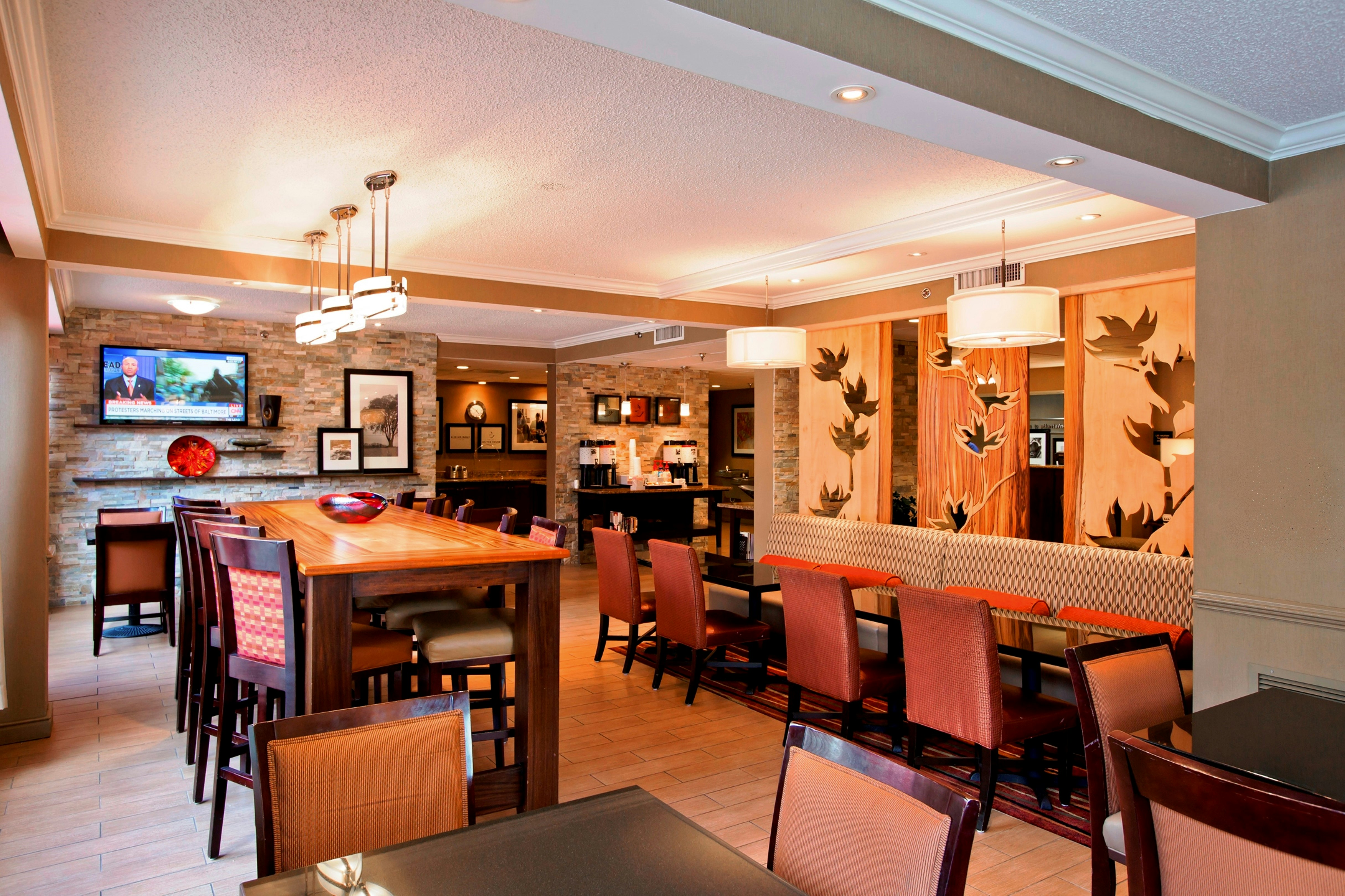Hampton Inn Atlanta-Northlake 26/43