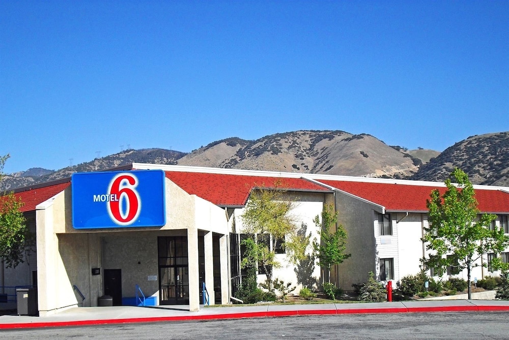 Motel6 Lebec, CA 3/44