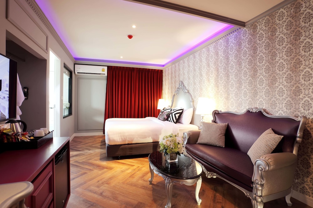 Villa De Khaosan 23/50