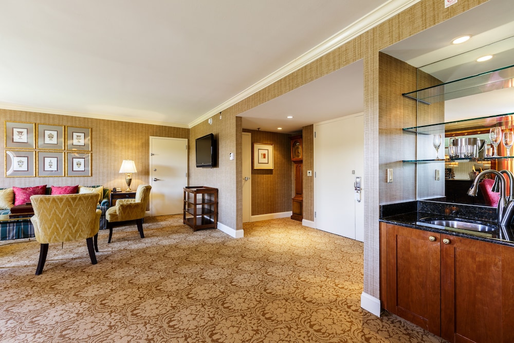 Sleepy Hollow Hotel, a Dolce by Wyndham 42/70