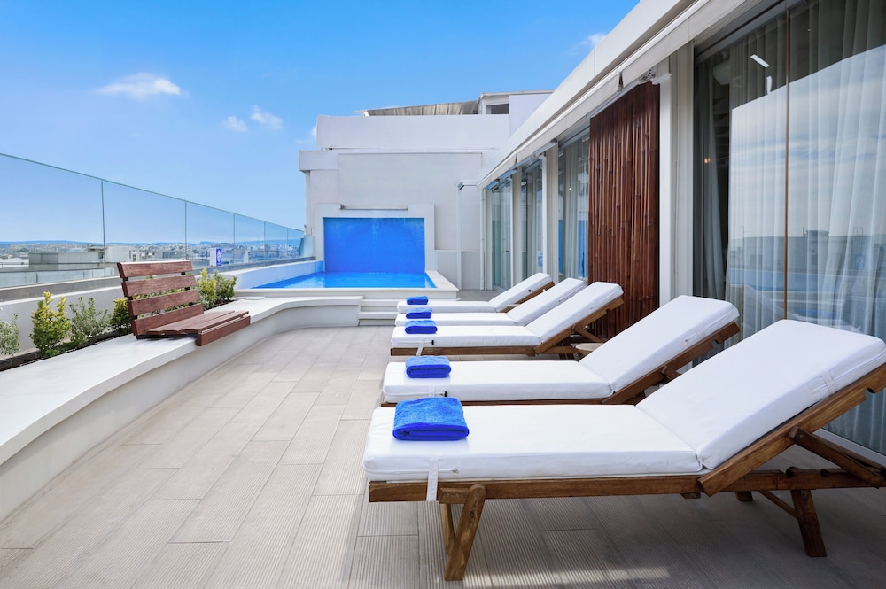 Zeus Essence Wyndham Athens Residence 43/76