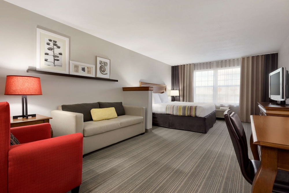 Country Inn & Suites By Radisson, Appleton North, WI 26/35