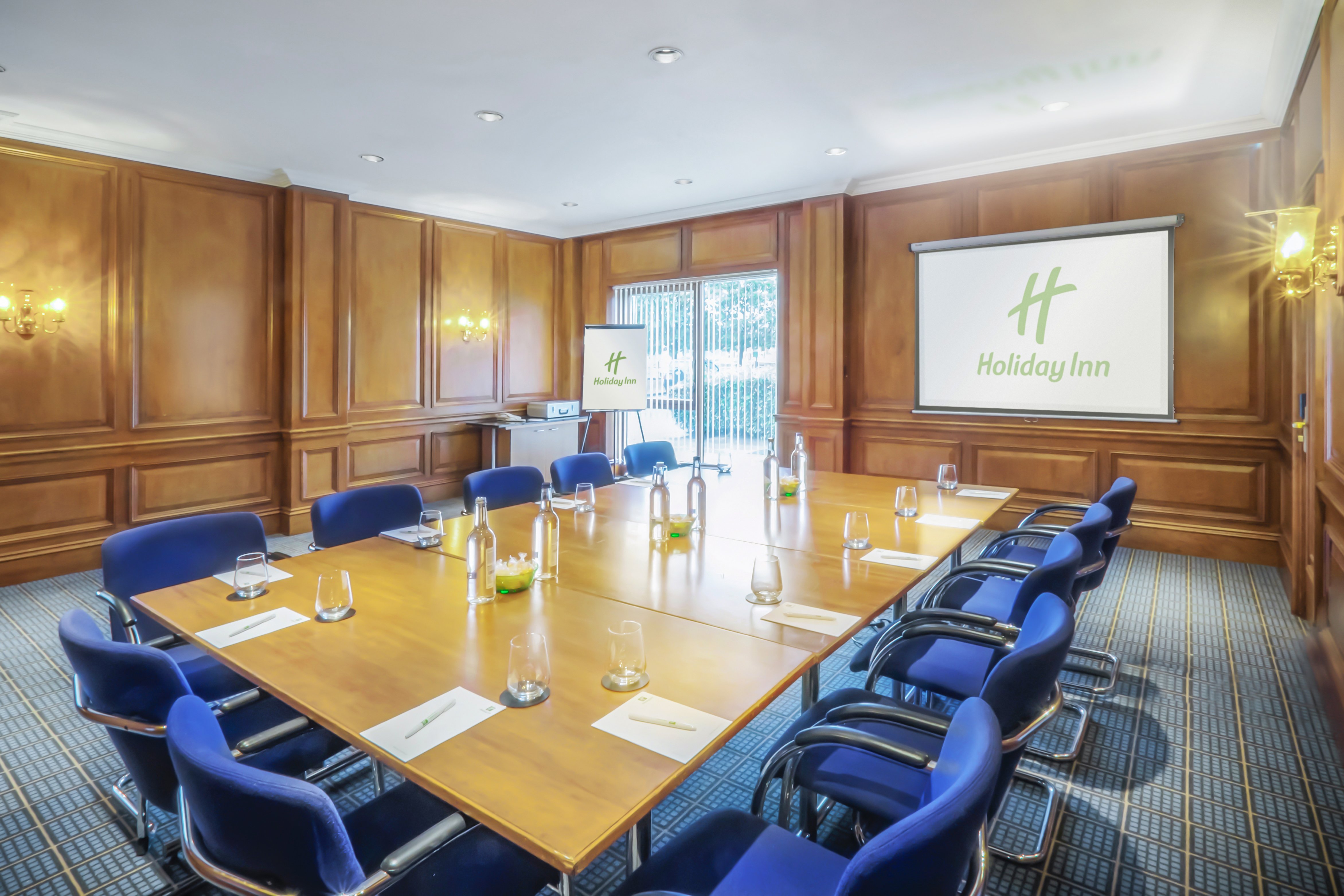 Holiday Inn Hull Marina 30/43