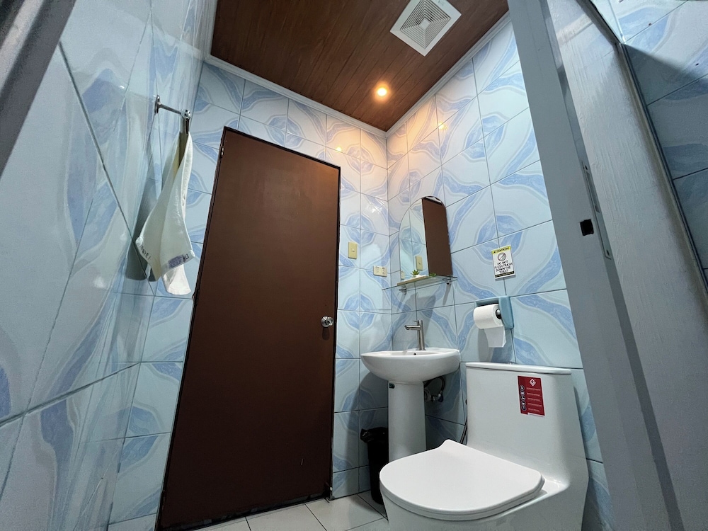 Rossa Hotel 47/50