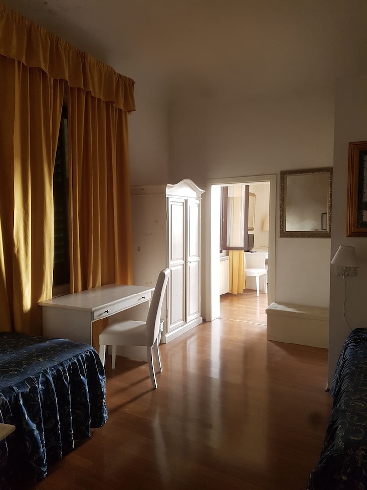 IL CASATO RESIDENCE 24/54