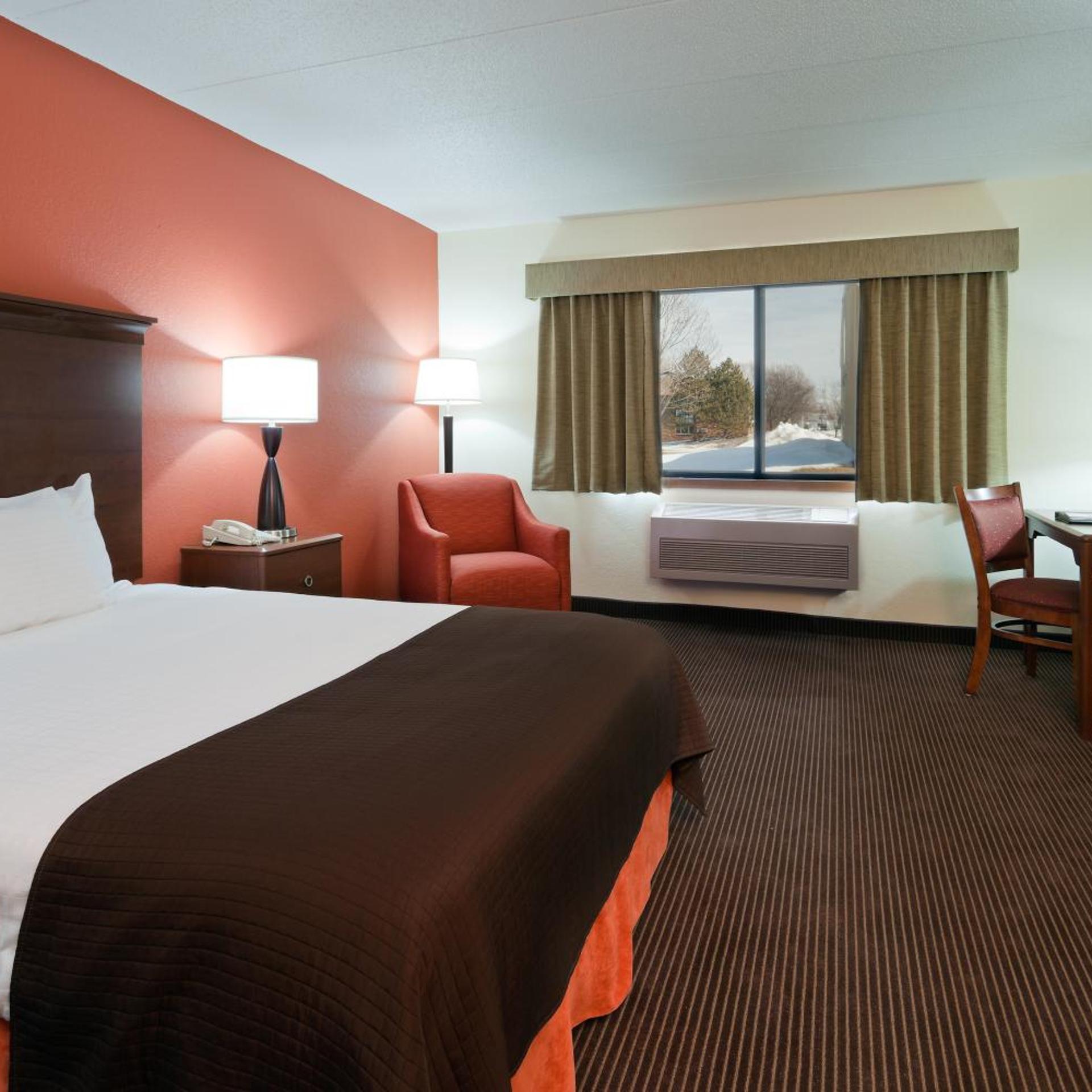 جناح بريميير بسرير كوين، AmericInn by Wyndham Ashland 2/4